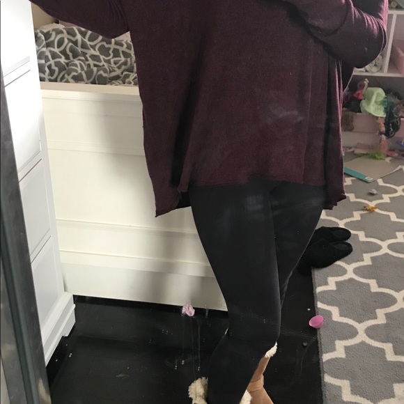 UO Silence & Noise slouchy off shoulder sweater - Picture 5 of 6